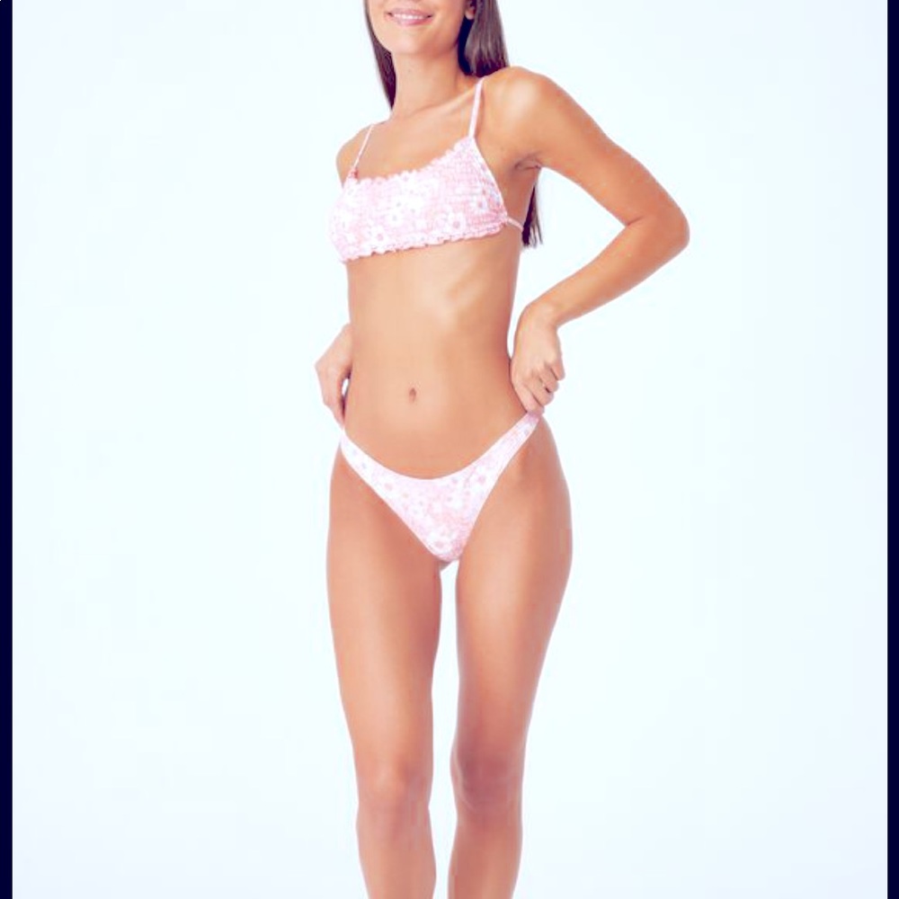 Cotton On gathered bum g string bikini daisy in orange and pink M new